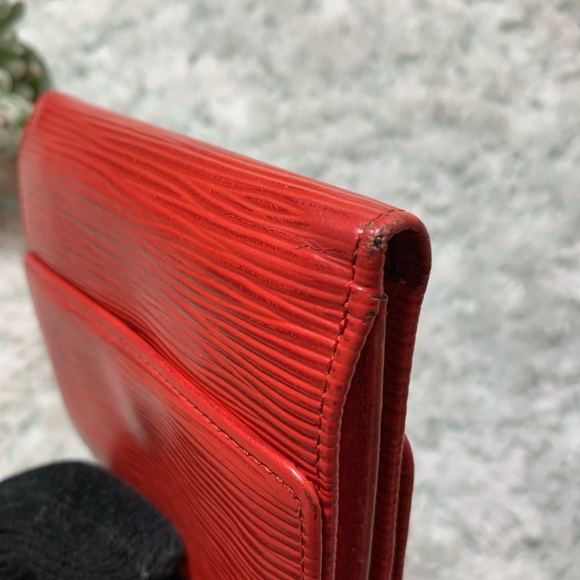 Epi Short Wallet Red - Picture 11 of 14